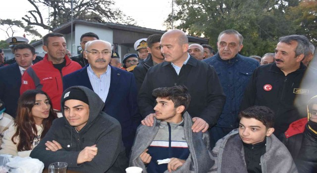 İzmirde 62 artçı sarsıntı meydana geldi