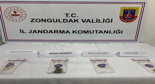 Jandarma uyuşturucu operasyonunda 1 kişi tutuklandı