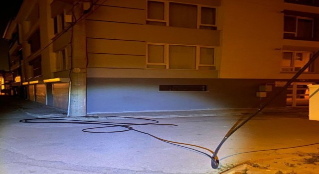 Kablo hırsızı bekçiler tarafından yakalandı
