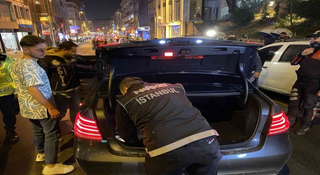 Kadıköyde helikopter destekli Huzur İstanbul uygulaması