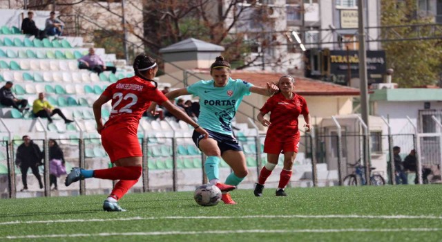 Kadınlar Futbol Süper Liginde Fomget Rüzgarı esmeye devam ediyor