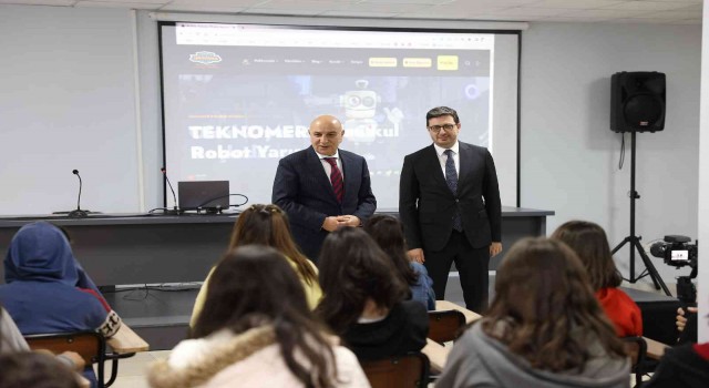 Kalecikten geldiler, Teknomeri gezdiler