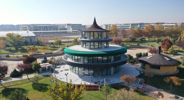 Karatay Adalet Parkına Millet Kıraathanesi kazandırılıyor