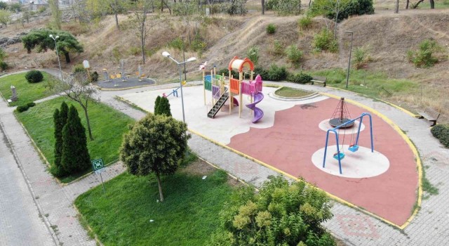Karesi Belediyesinden yeni park ve spor sahaları