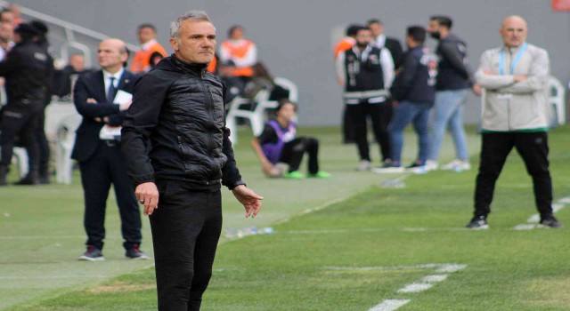 Karşıyakada Teknik Direktör Erman Güraçar, istifa etti