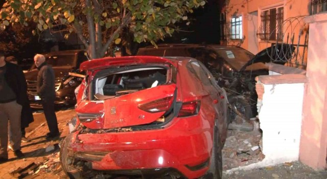 Kartalda sokağa süratli giren minibüs ortalığı savaş alanına çevirdi