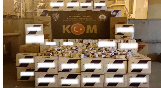 Kastamonuda 2 milyon makaron ele geçirildi: 3 gözaltı