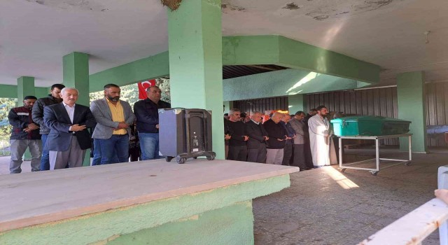 Kayınbiraderi tarafından öldürülen 2 çocuk annesi toprağa verildi