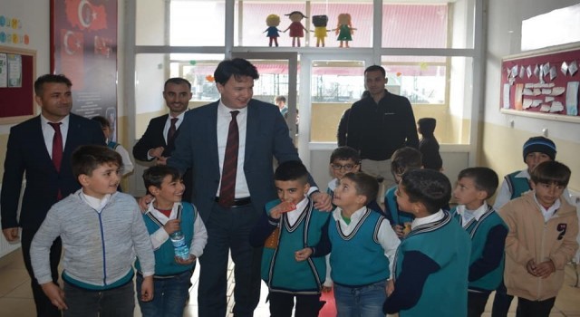 Kaymakam Gürses, öğrencilerle bir araya geldi