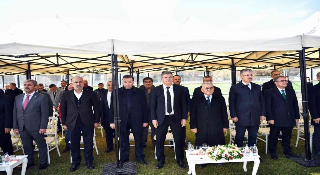 Kayseri Büyükşehir Belediyesinden Amatör Kulüplere Malzeme Desteği