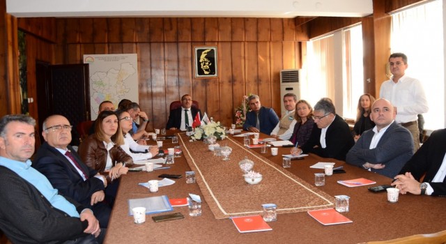 Kekik hasadında yaşanan sorunlar masaya yatırıldı