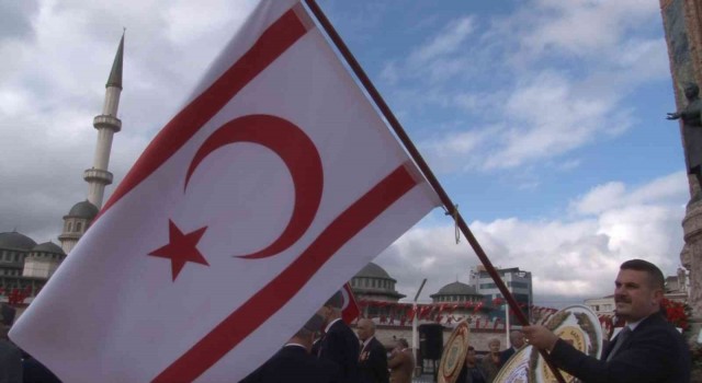 KKTCnin 39. kuruluş yıl dönümü Taksim Meydanında kutlandı