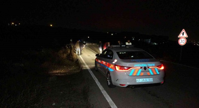 Kocaelide iki motosiklet çarpıştı: 4 yaralı