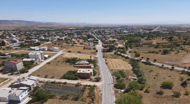 Konya Büyükşehir, Hüyüke 40,2 kilometre daha mahalle yolu kazandırdı