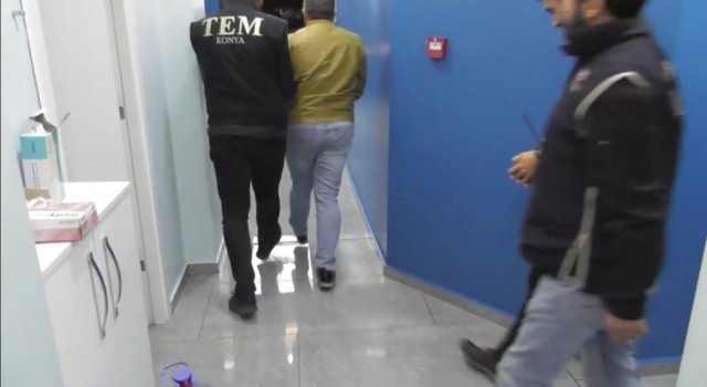 Konyada FETÖ toplantısına baskın: 8 tutuklama