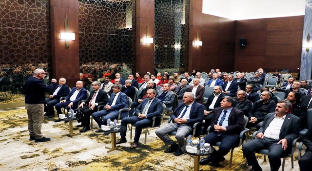 Konyada İMEP çerçevesinde öğretmenlere konferans verildi