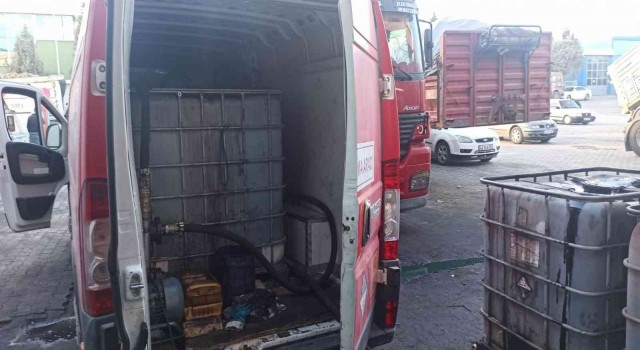 Konyada kaçak akaryakıt satışı yapan iş yerine operasyon