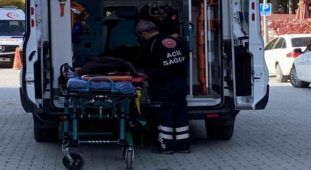 Konyada otomobiller çarpıştı: 2 yaralı