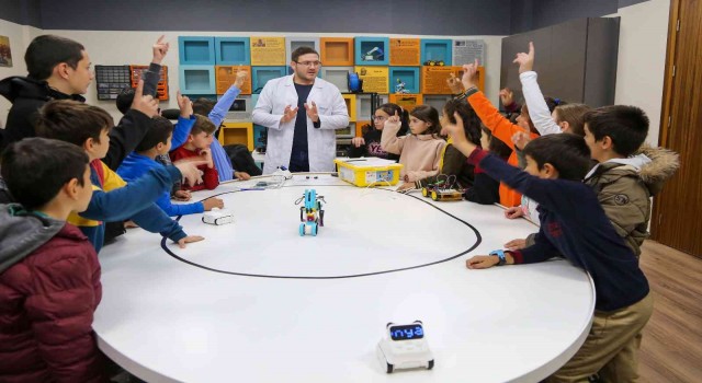 Konyanın ilk E-Spor Merkezinde eğitimler başladı