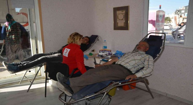 Korkuteli ilçesinde 79 ünite kan bağışı
