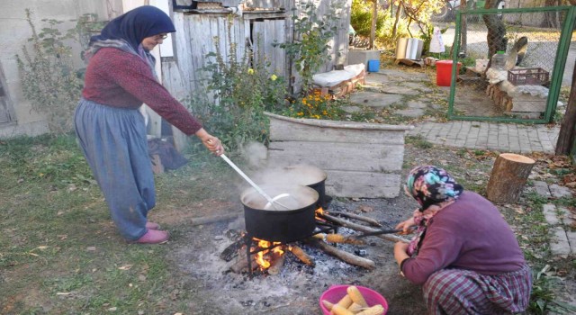 Köy halkının pekmez yapımının hikayesi