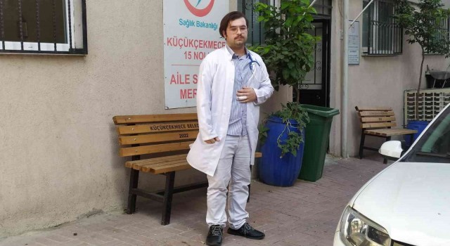 Küçükçekmecede 3 sağlık çalışanı, hasta tarafından darp edildi