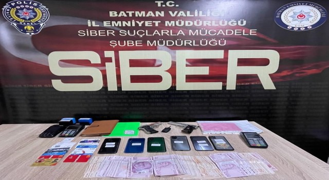 Kurdukları sahte şirket üzerinden 384 kişiyi dolandıran şebeke çökertildi