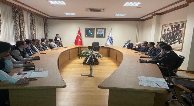 Malatyada mülki amirlere kadına şiddet konusunda bilgilendirme