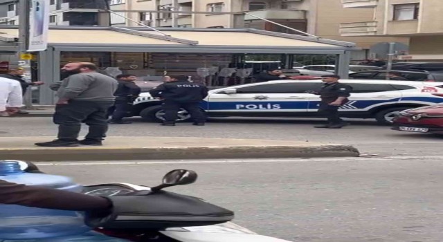 Maltepede hem kendine hem çocuğuna bıçak dayadı