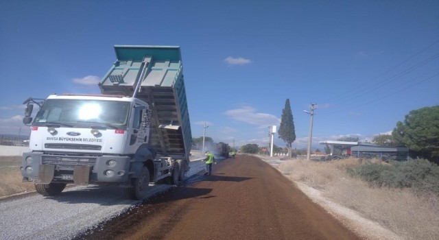 Manisada 2022de 170 kilometrelik sathi kaplama