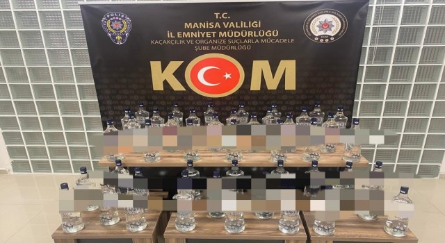 Manisaya sahte rakı sokmaya çalışırken yakalandı