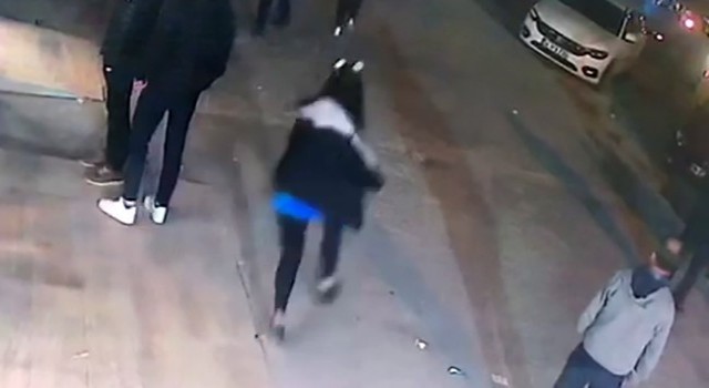 Market çalışanı sıvı yağ çalan hırsızı böyle kovaladı
