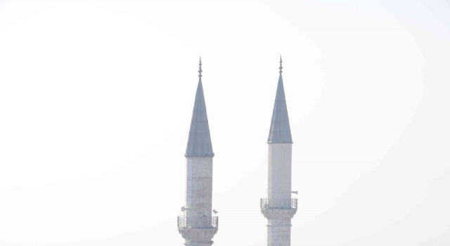 Marmarada yoğun sis etkili oluyor