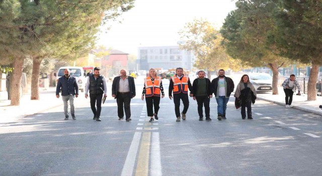 Merkezefendide yol ve kaldırımlar modern görünüme kavuşuyor