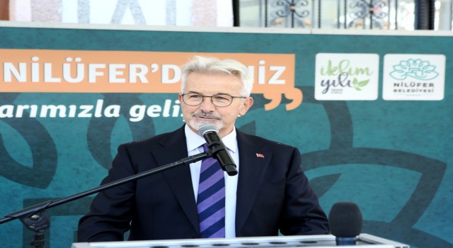 Meydan düzenlemesi ve köy kahvesi Maksempınara çok yakıştı