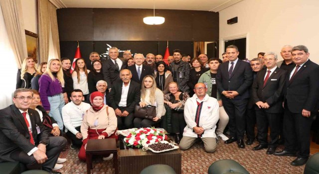 Mezitlideki site ve apartman yönetici ile görevlileri Ankarada