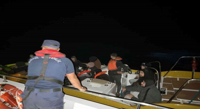 Muğlada 49 göçmen kurtarıldı