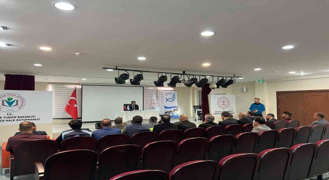 Muradiyede kurum amirleri toplantısı yapıldı