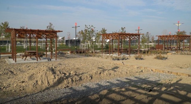 Mustafakemalpaşaya 76 dönümlük Millet Bahçesi