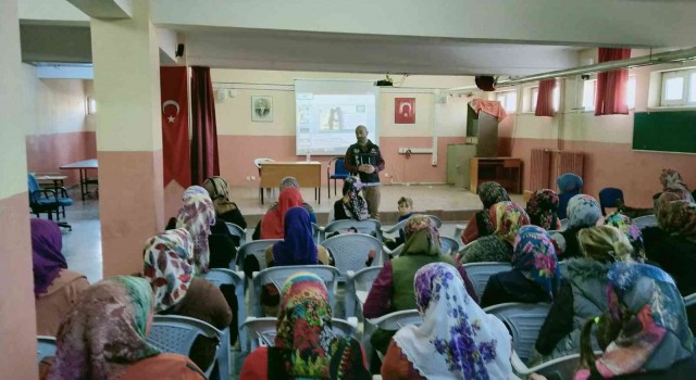 Narkotik ekipleri 9 bin 428 kişiye uyuşturucuyla mücadele eğitimi verdi