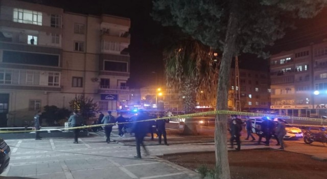 Narkotik operasyonunda polislere saldıran 3 zanlı kıskıvrak yakalandı