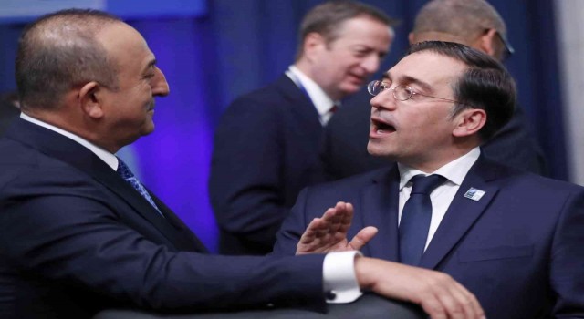 NATO Dışişleri Bakanları Toplantısı Bükreşte başladı