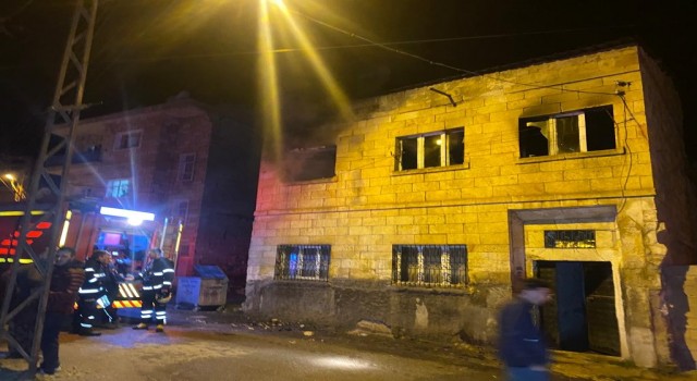 Nevşehirde ev yangını
