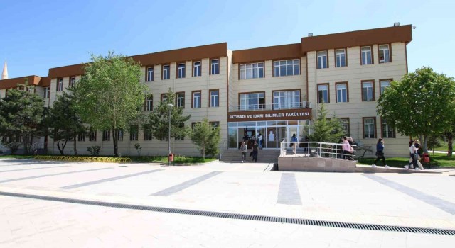 NEVÜde akademisyen ataması yapıldı