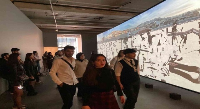 NEVÜlü öğrenciler 17. İstanbul Bienaline katıldı