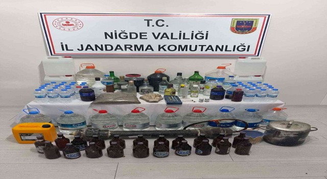 Niğdede kaçak içki operasyonu: 6 gözaltı