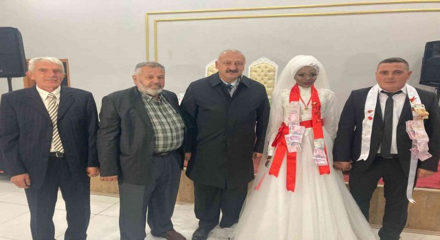 Nijerli öğretmen Trabzona gelin geldi