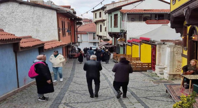 Odunpazarı soğuk havaya rağmen boş kalmadı