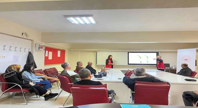Öğretmenlere öfke yönetimi semineri verildi