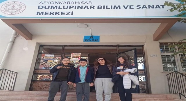 Ortaokul öğrencileri ateş düşürücü havlu projesi ile Türkiye 4.sü oldu
